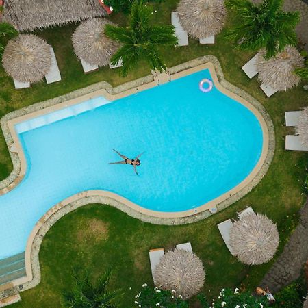 Garden Of Eden Dive Resort Puerto Galera Ngoại thất bức ảnh