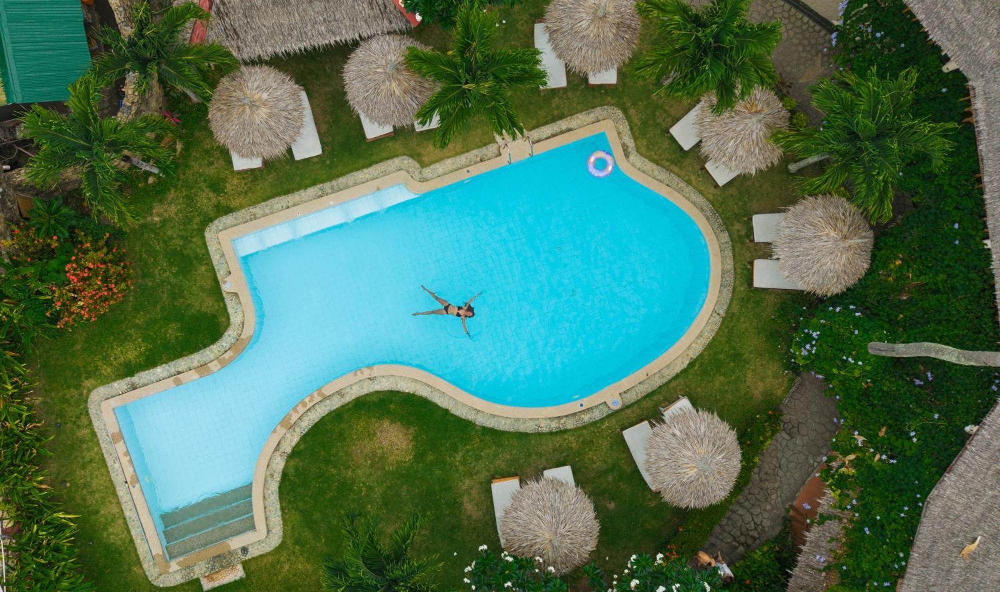 Garden Of Eden Dive Resort Puerto Galera Ngoại thất bức ảnh