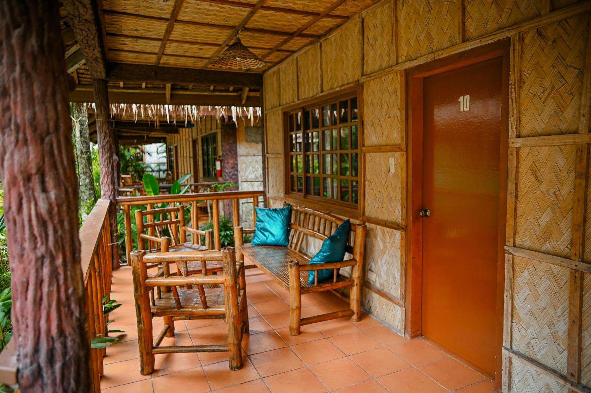 Garden Of Eden Dive Resort Puerto Galera Ngoại thất bức ảnh