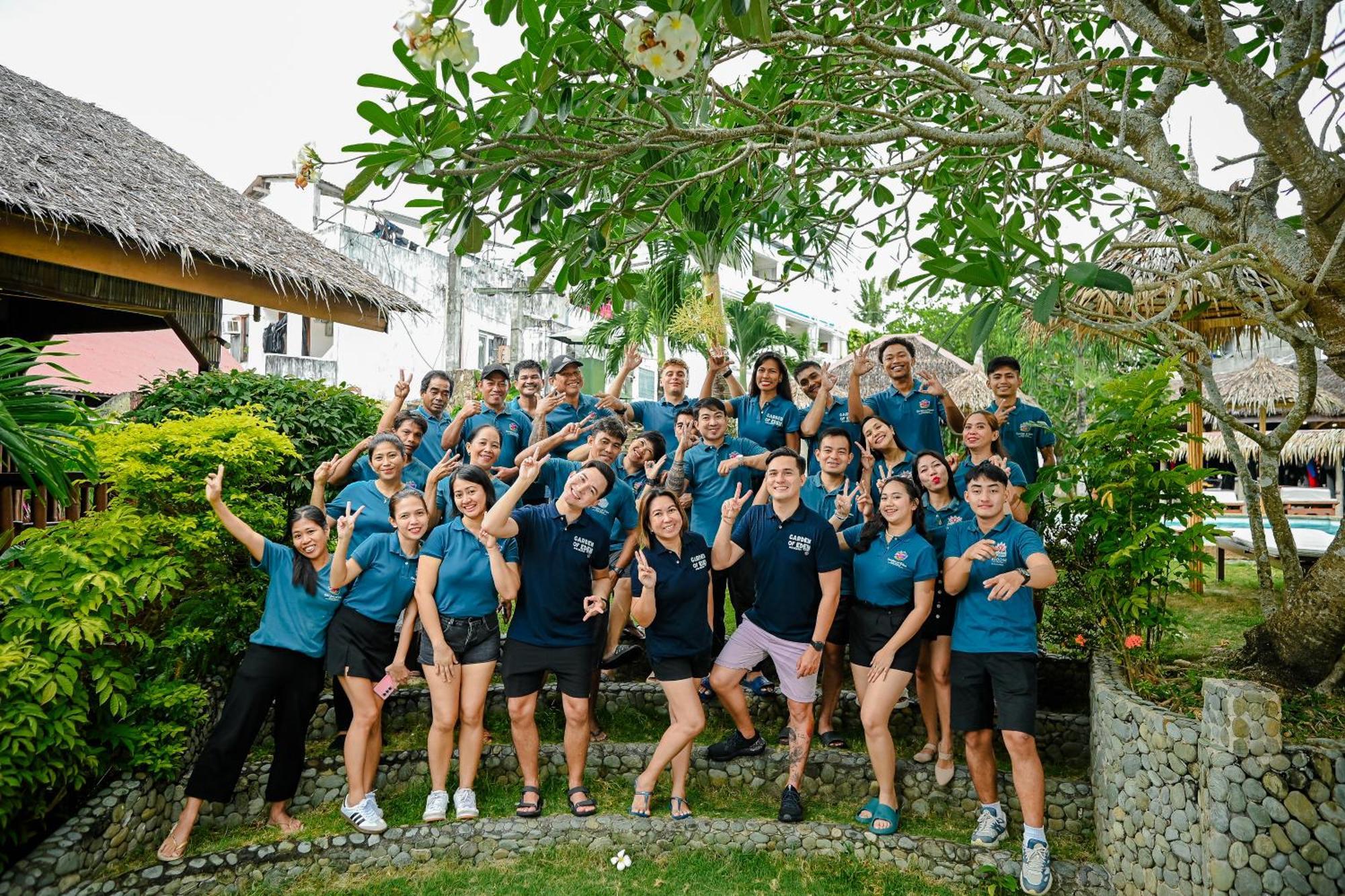 Garden Of Eden Dive Resort Puerto Galera Ngoại thất bức ảnh