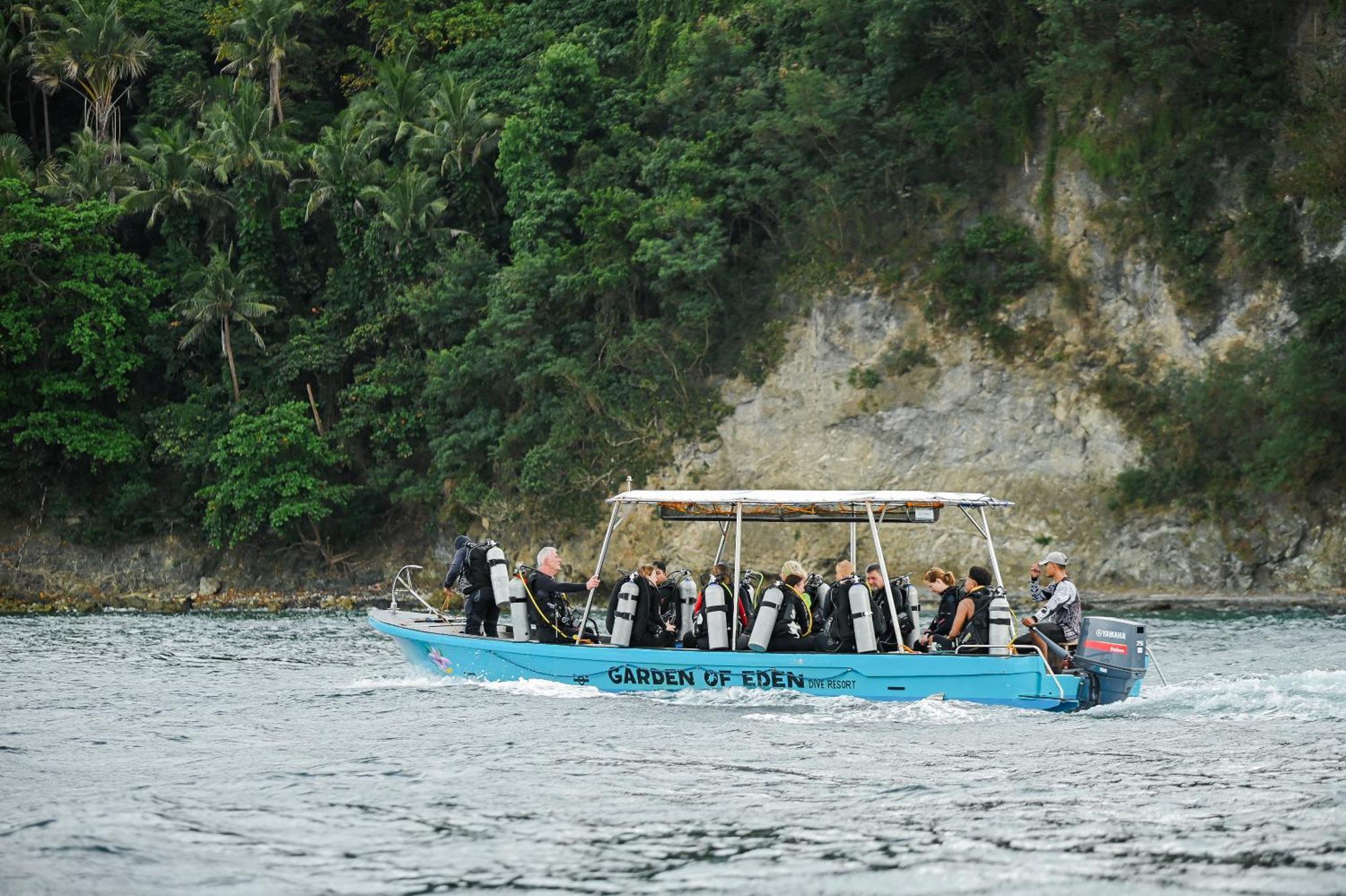 Garden Of Eden Dive Resort Puerto Galera Ngoại thất bức ảnh