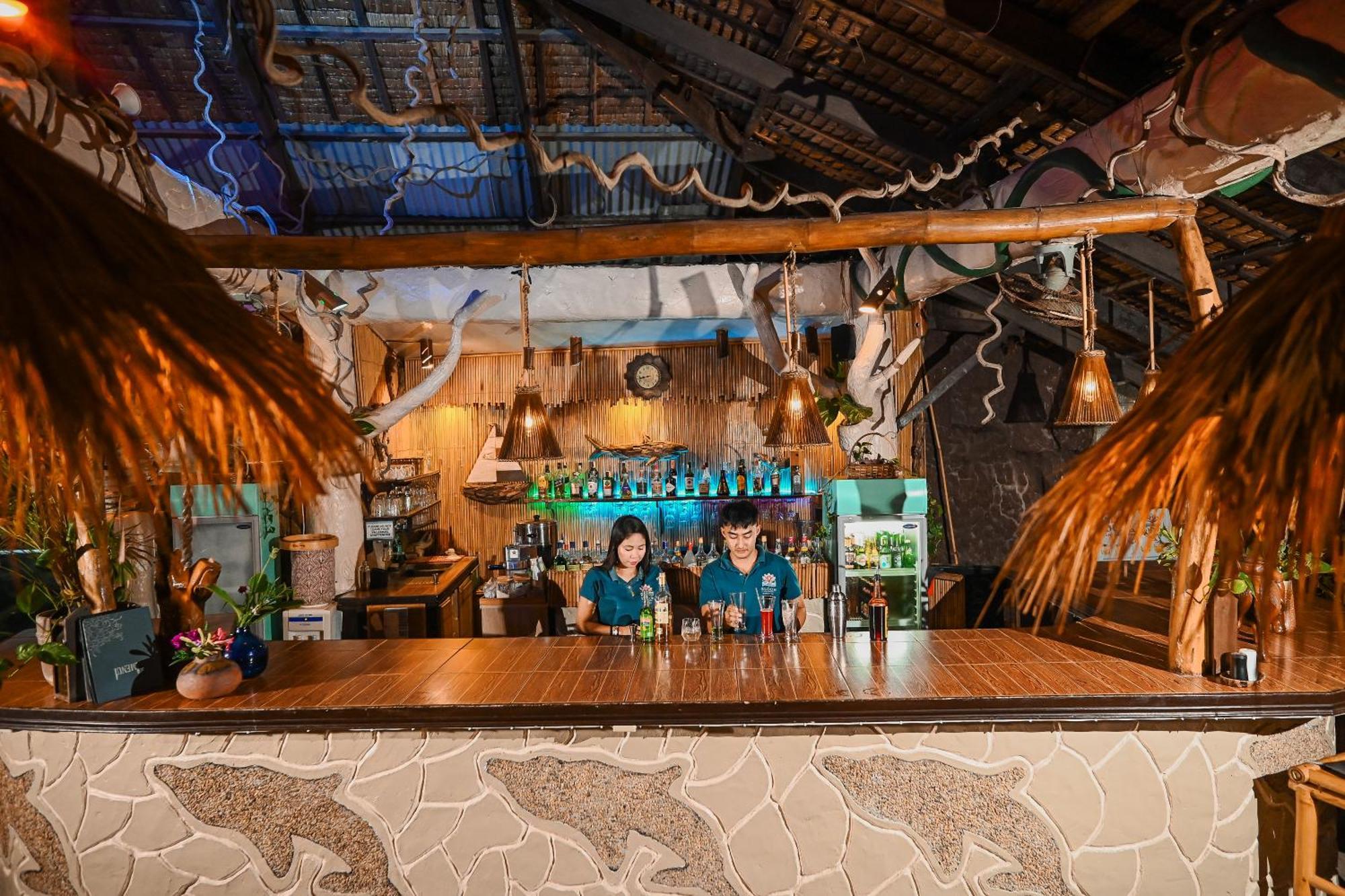 Garden Of Eden Dive Resort Puerto Galera Ngoại thất bức ảnh